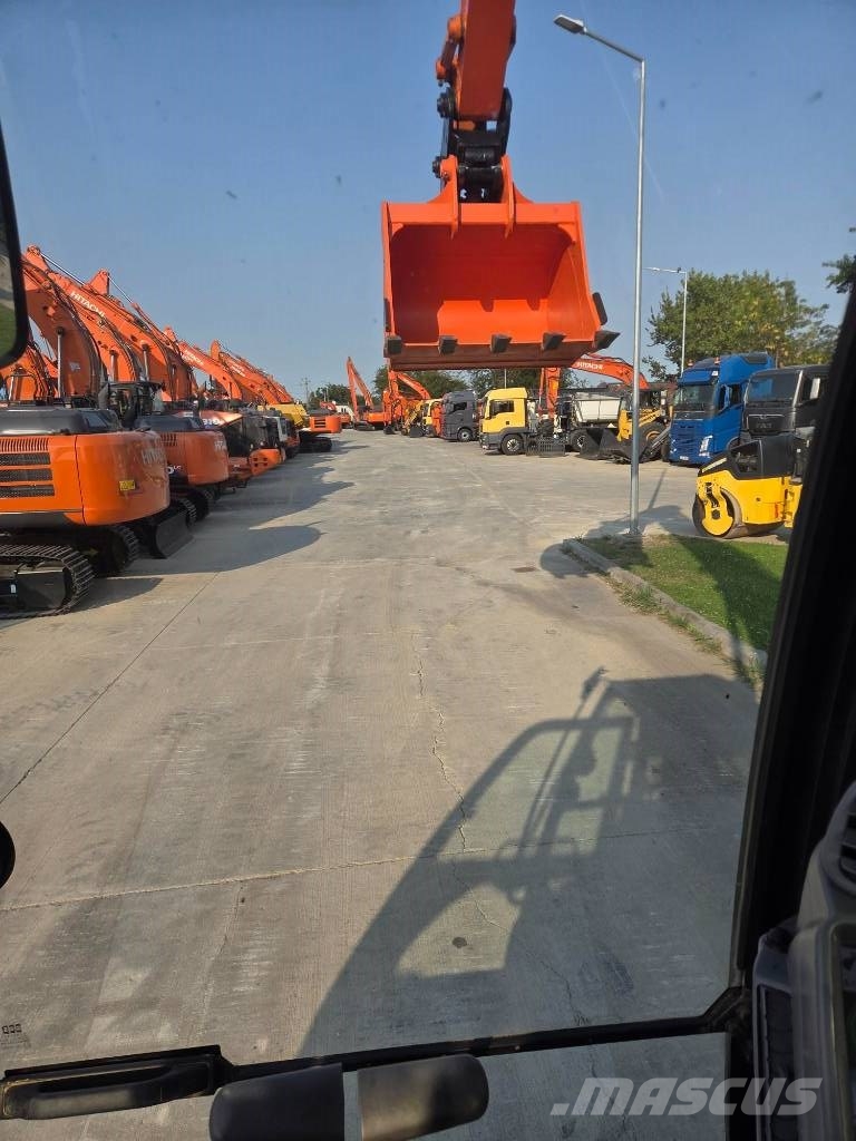 Hitachi ZX 210 LC-6, 2020, 5.500h, Quick coupler+new bucke Roomikekskavaatorid