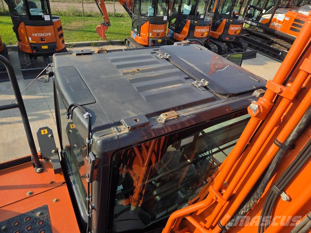 Hitachi ZX 210 LC-6, 2020, 5.500h, Quick coupler+new bucke Roomikekskavaatorid