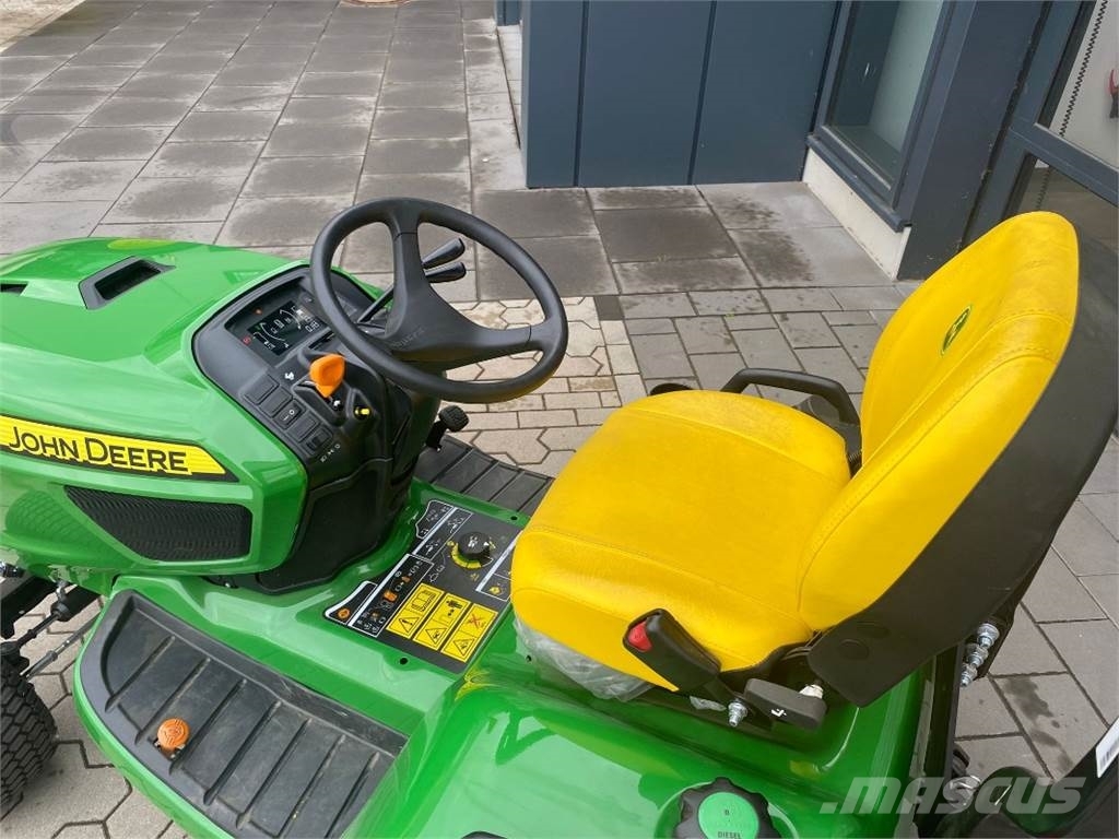 John Deere X940 Mowers