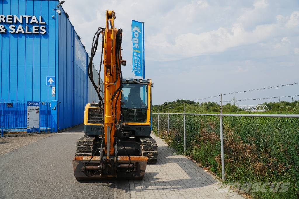 Hyundai R80CR-9A | 2015 | 4 Buckets + Sorting Grab Midi bagri 7t – 12t