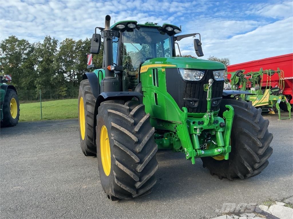 John Deere 6M 180 Traktorji