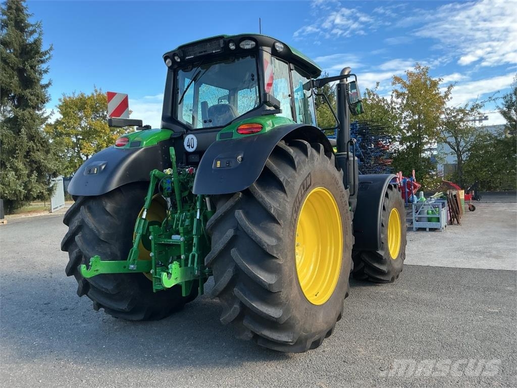 John Deere 6M 180 Traktorji