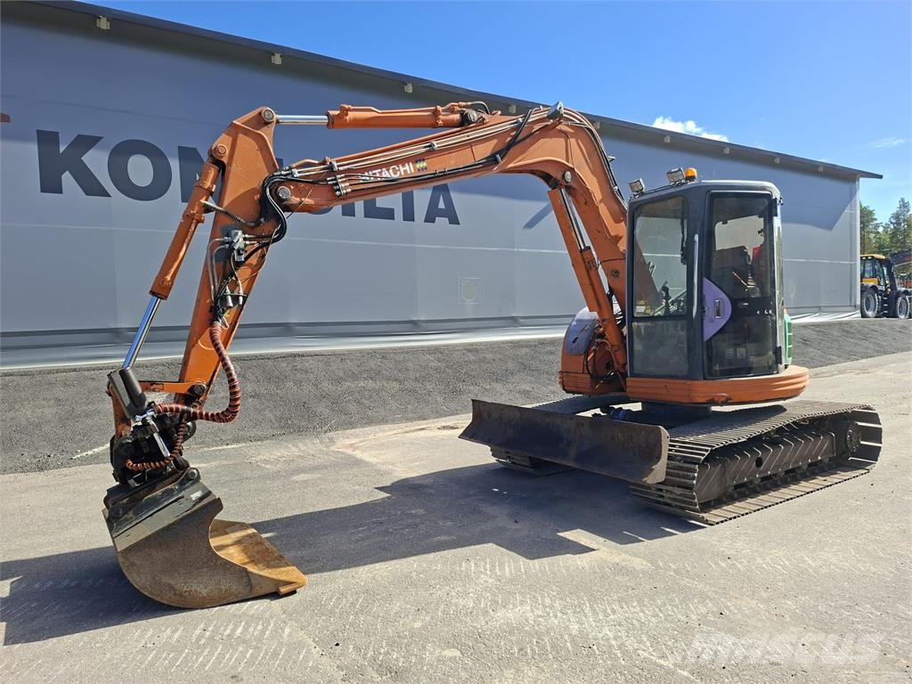 Hitachi EX75UR-3 KALLISTAJA, 600MM TELAT حفارات وسط 7 طن - 12 طن