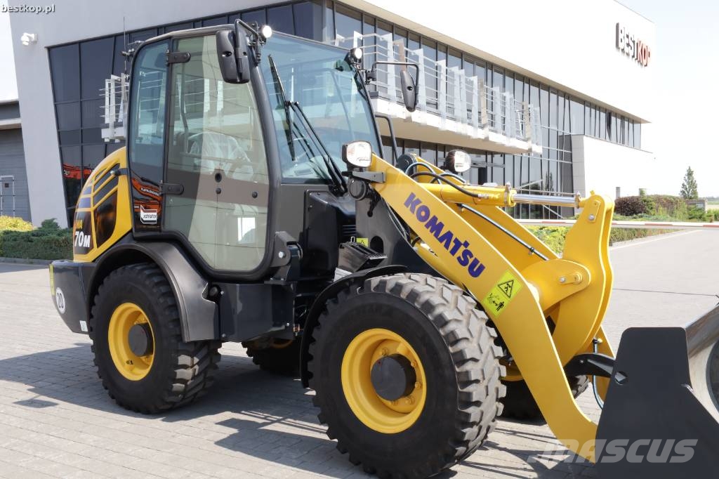 Komatsu WA 70 M-8 لوادر بعجل