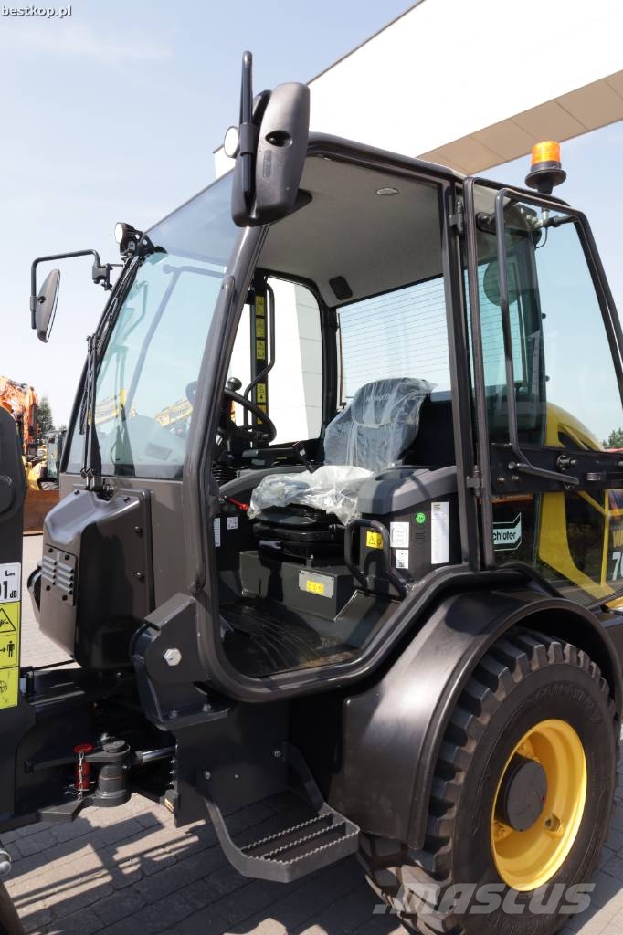 Komatsu WA 70 M-8 لوادر بعجل