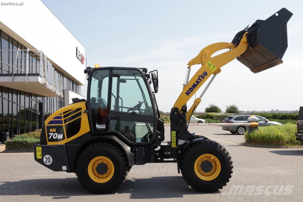 Komatsu WA 70 M-8 لوادر بعجل