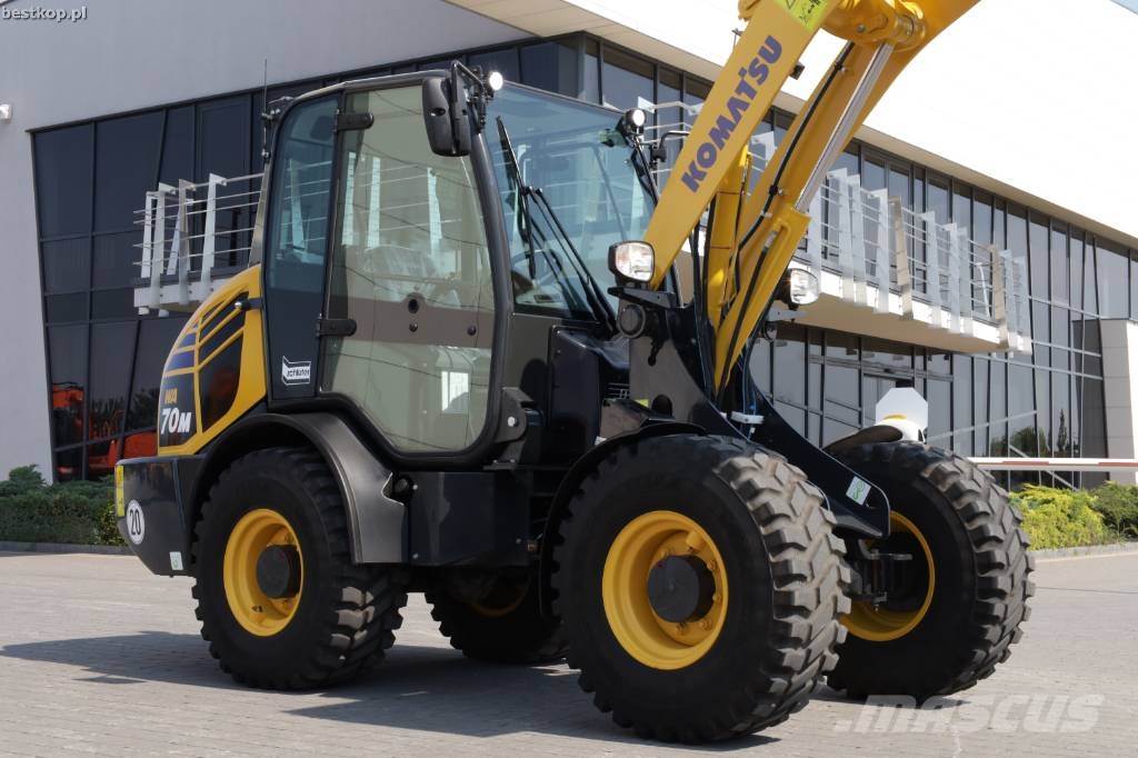 Komatsu WA 70 M-8 لوادر بعجل
