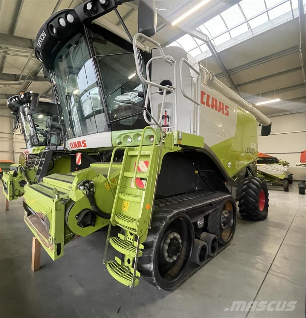 CLAAS Lexion 670 TT حصادات