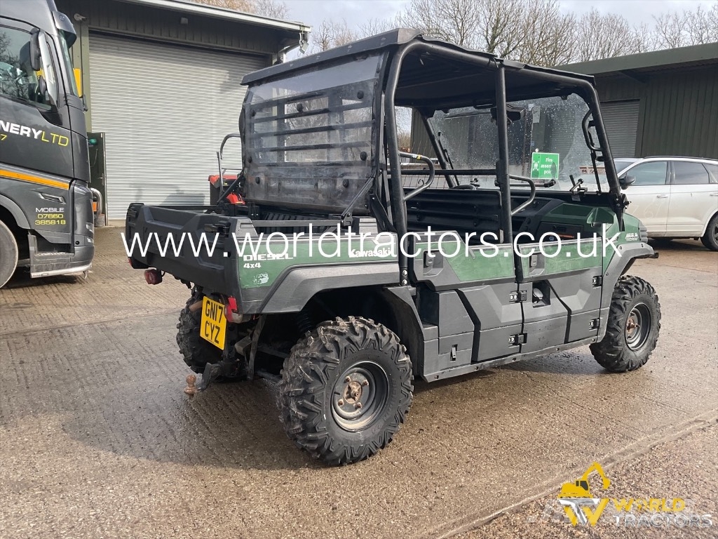 Kawasaki MULE PRO DXT 多功能車