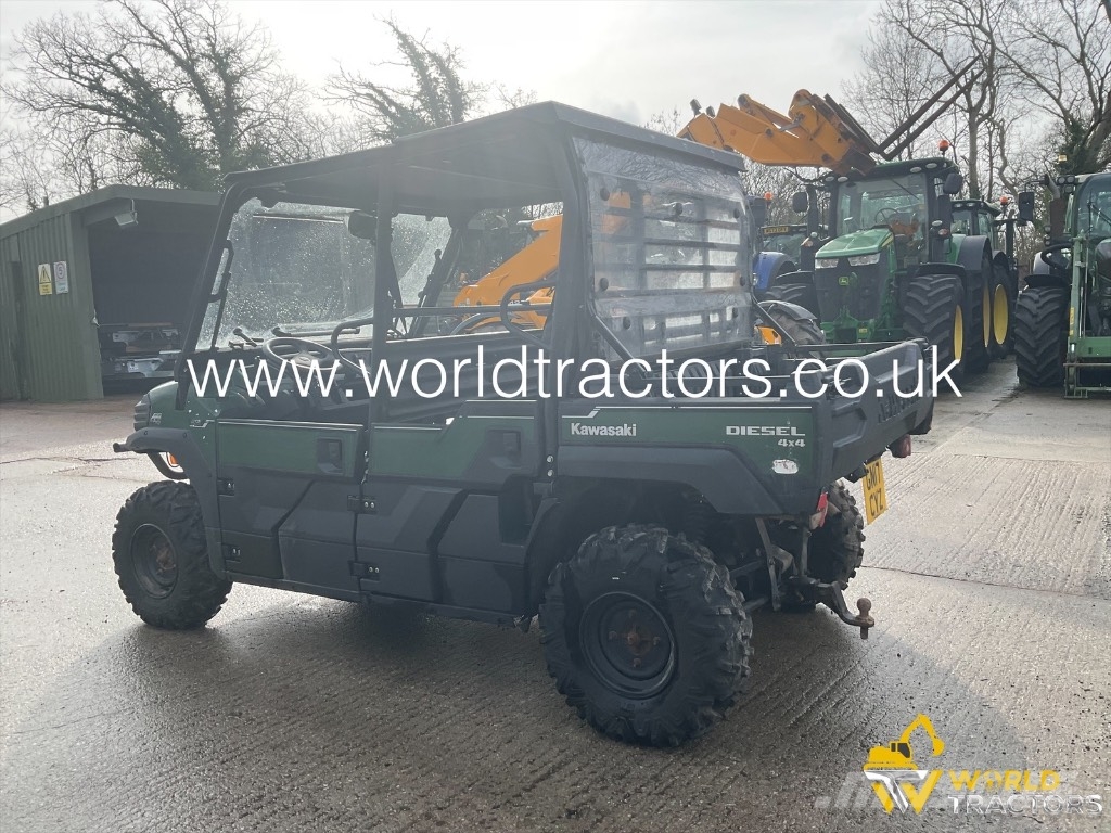 Kawasaki MULE PRO DXT 多功能車