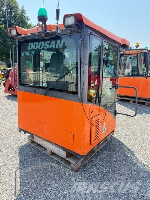 Doosan DL 450-5 KABINA/CAB Cabina