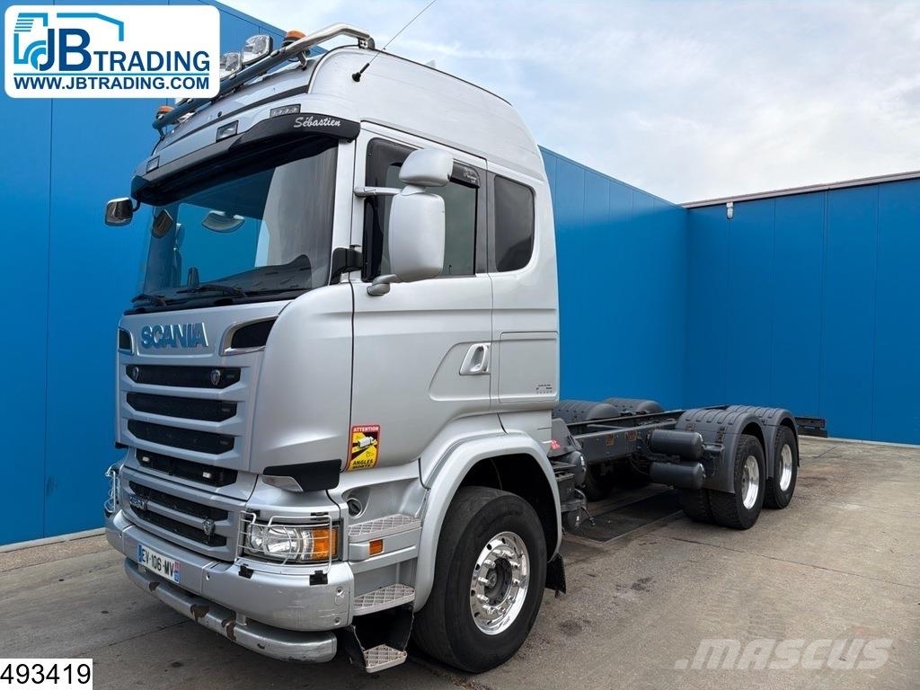 Scania R 580 6x4, EURO 6, Retarder, Standairco Camiones con chasís y cabina