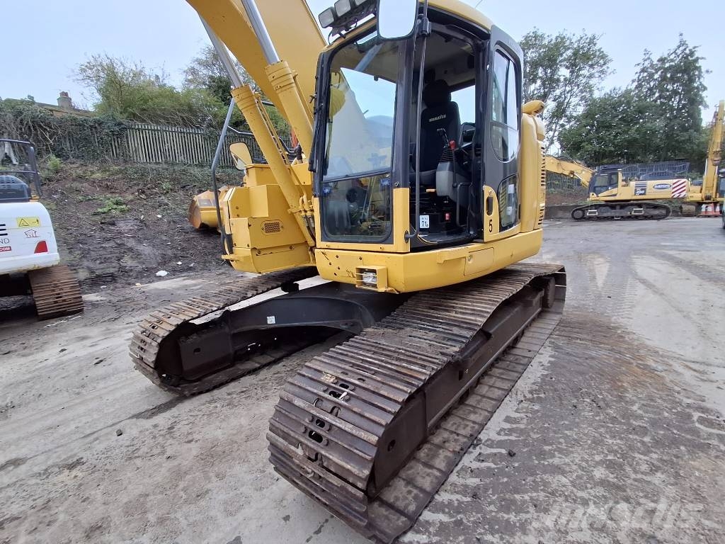 Komatsu PC 228 USLC-11 Bageri gusjeničari
