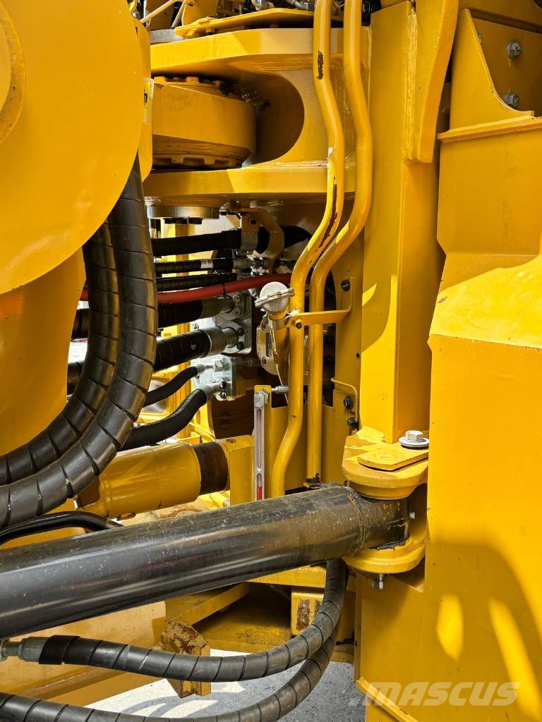 CAT 988 K (CE/EPA - Block handler) Naudoti ratiniai krautuvai