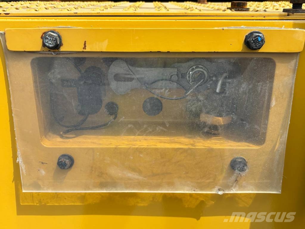 CAT 988 K (CE/EPA - Block handler) Naudoti ratiniai krautuvai