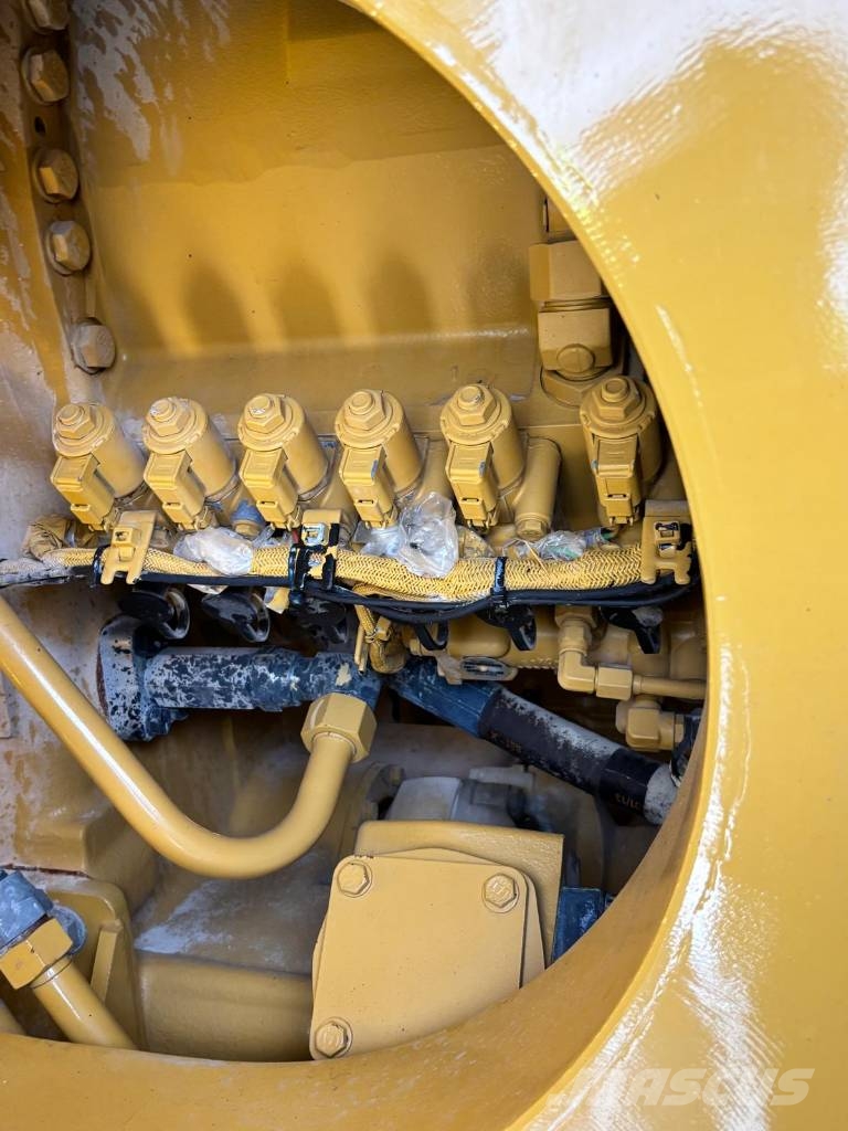 CAT 988 K (CE/EPA - Block handler) Naudoti ratiniai krautuvai