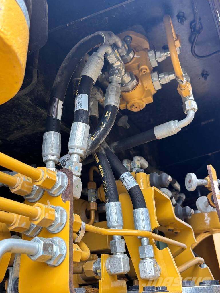 CAT 988 K (CE/EPA - Block handler) Naudoti ratiniai krautuvai