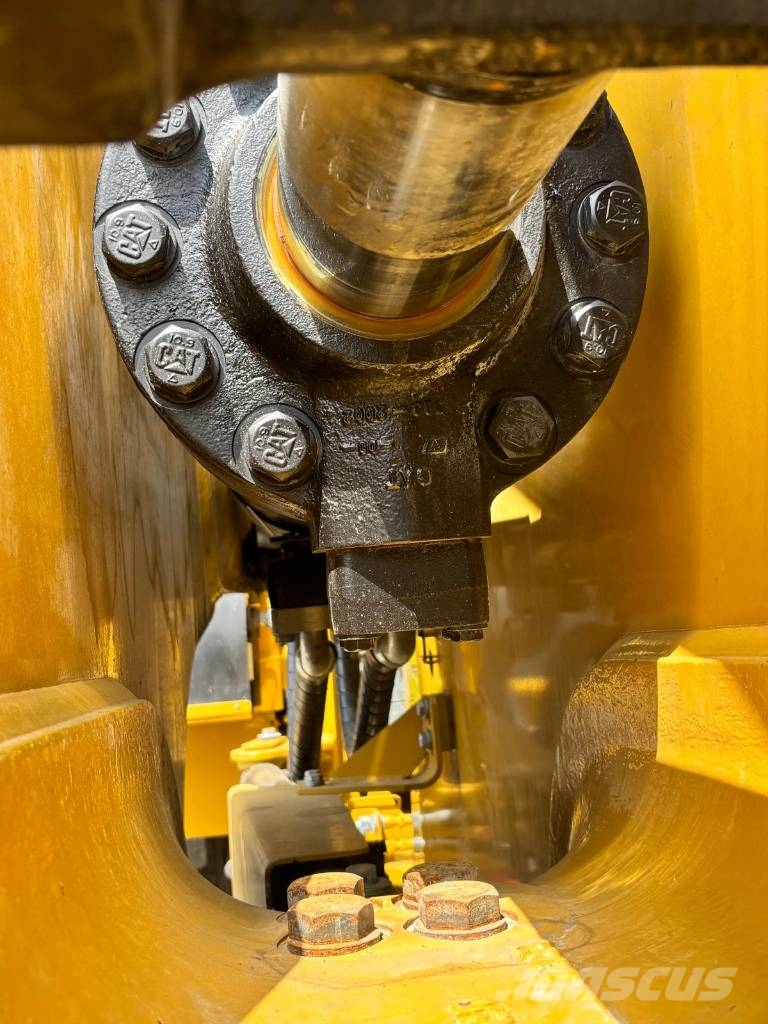CAT 988 K (CE/EPA - Block handler) Naudoti ratiniai krautuvai