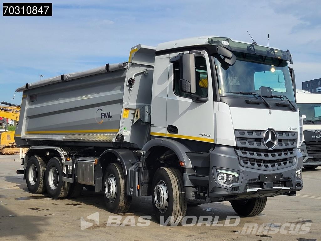 Mercedes-Benz Arocs 4242 8X4 20m3 Tipper 13-Ltr Engine Full Stee Kipper