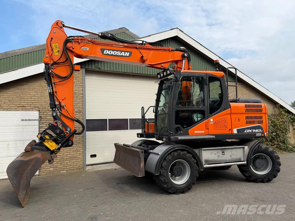 Doosan DX140W DX140W-5 Bageri točkaši