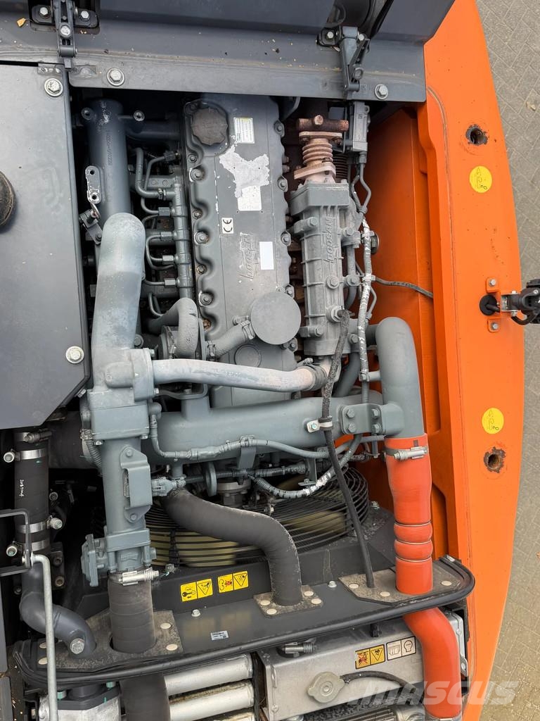 Doosan DX140W DX140W-5 Bageri točkaši
