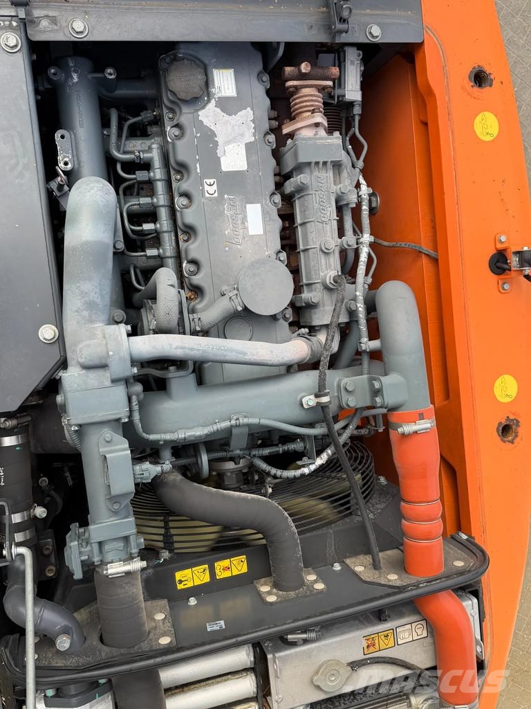 Doosan DX140W DX140W-5 Bageri točkaši