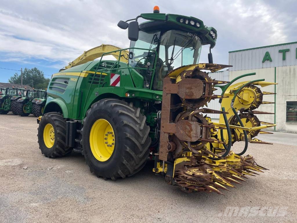 John Deere 8400 Silokombainid