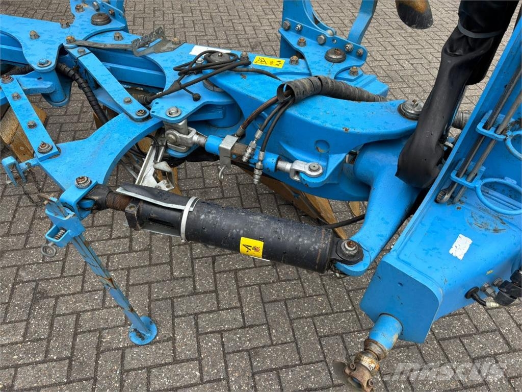Lemken Juwel 8 V 5 N 100 Pöördadrad