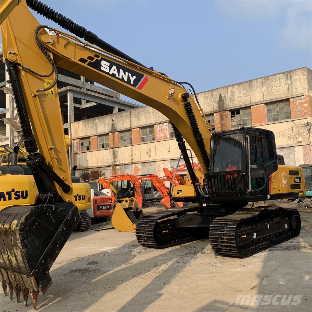 Sany SY 215 C-9 حفارات صغيرة أقل من 7 طن (حفارات صغيرة)