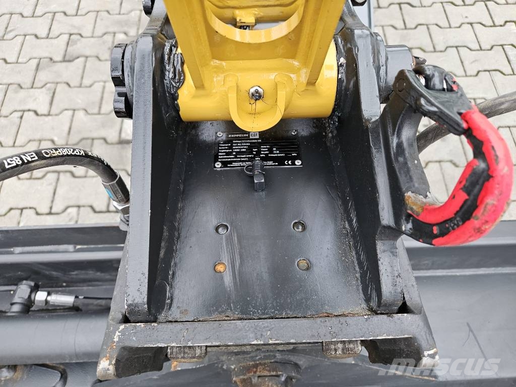CAT 302.7 CR Minikaivukoneet < 7t