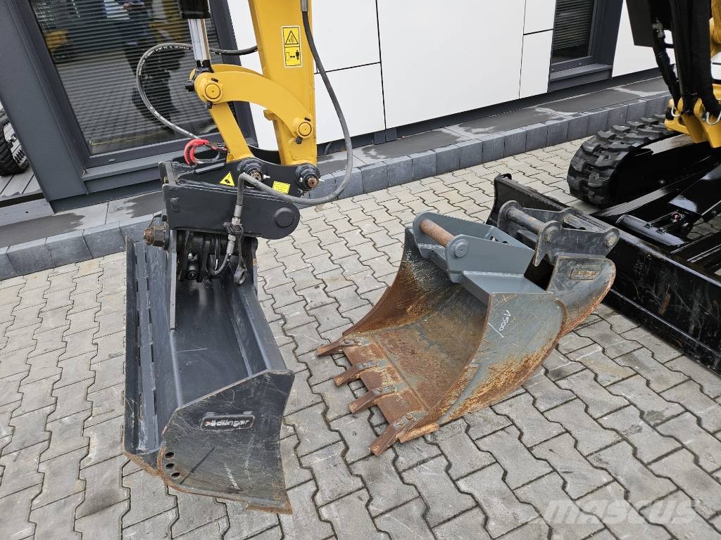 CAT 302.7 CR Minikaivukoneet < 7t