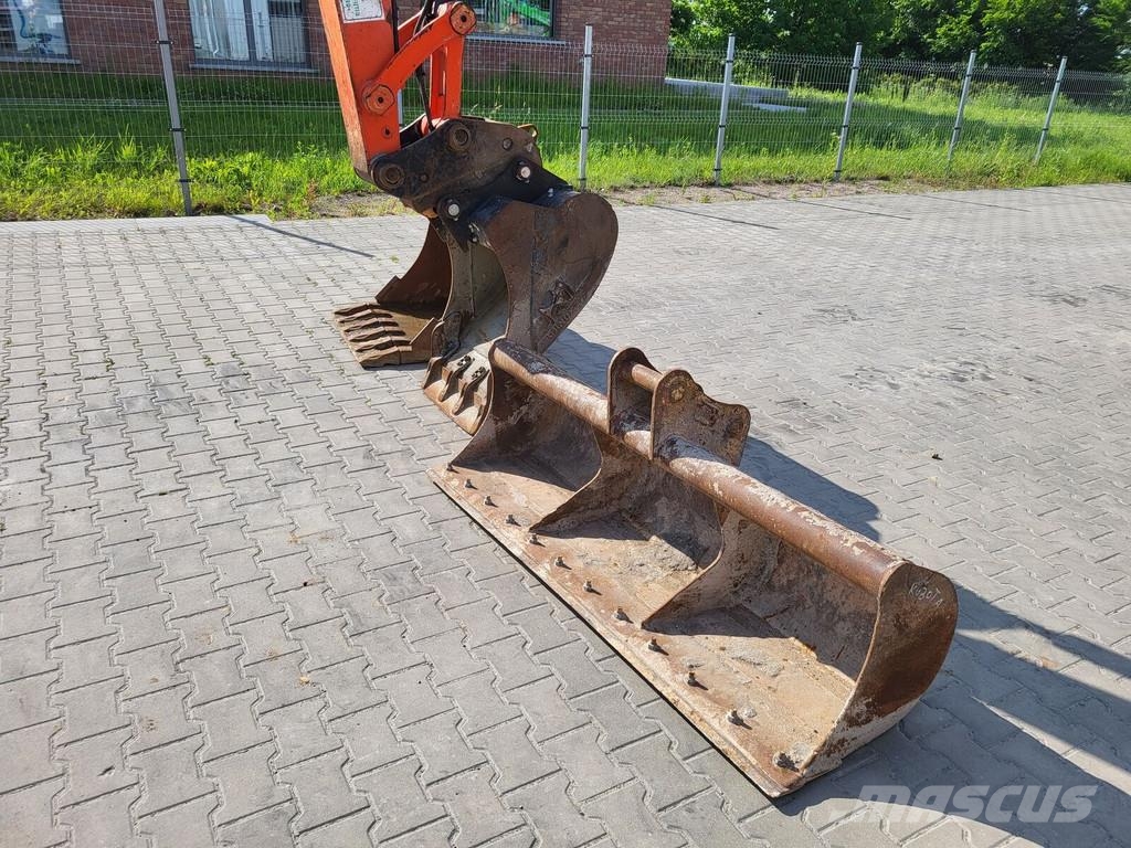 Kubota KX080-40 حفارات صغيرة أقل من 7 طن (حفارات صغيرة)