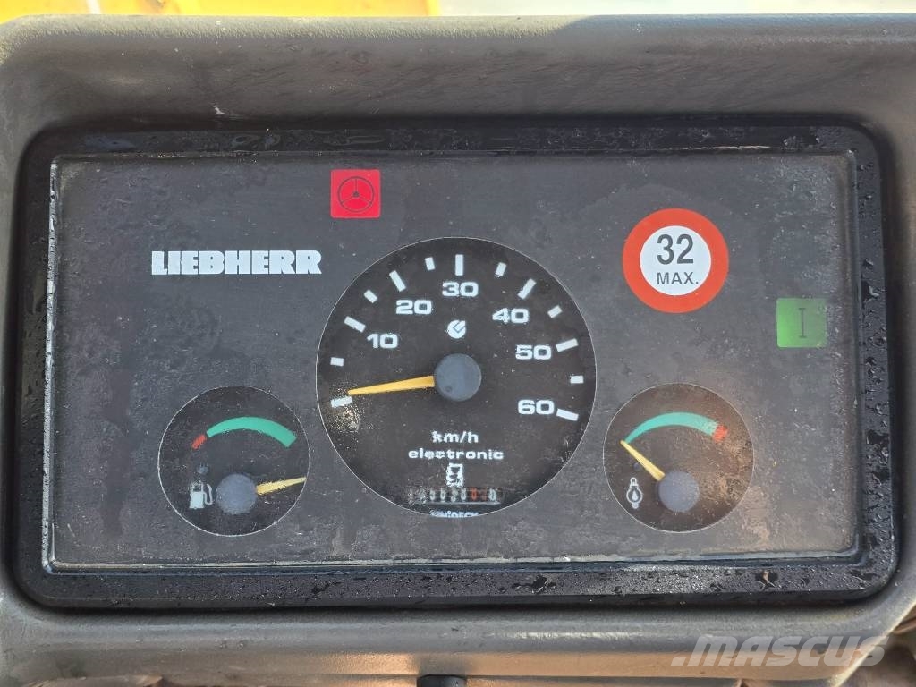Liebherr L522 轮式装载机