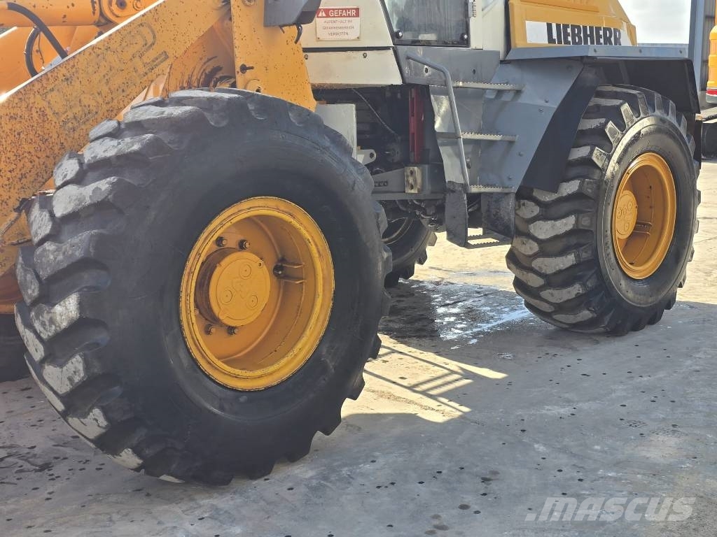 Liebherr L522 轮式装载机