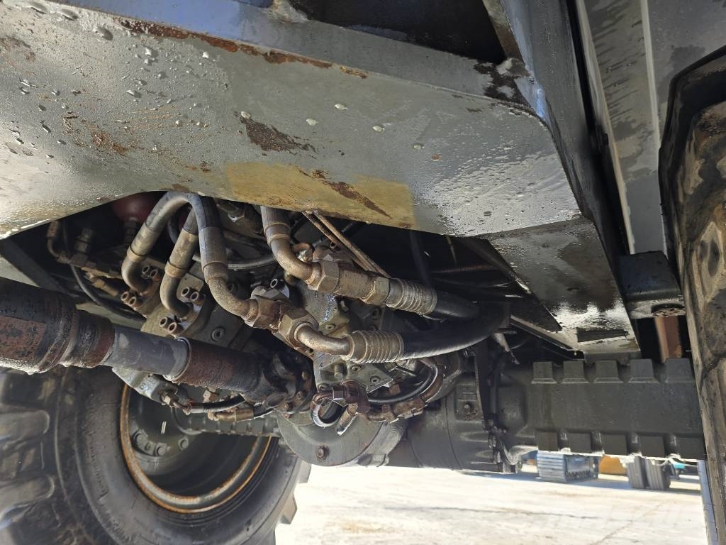 Liebherr L522 轮式装载机