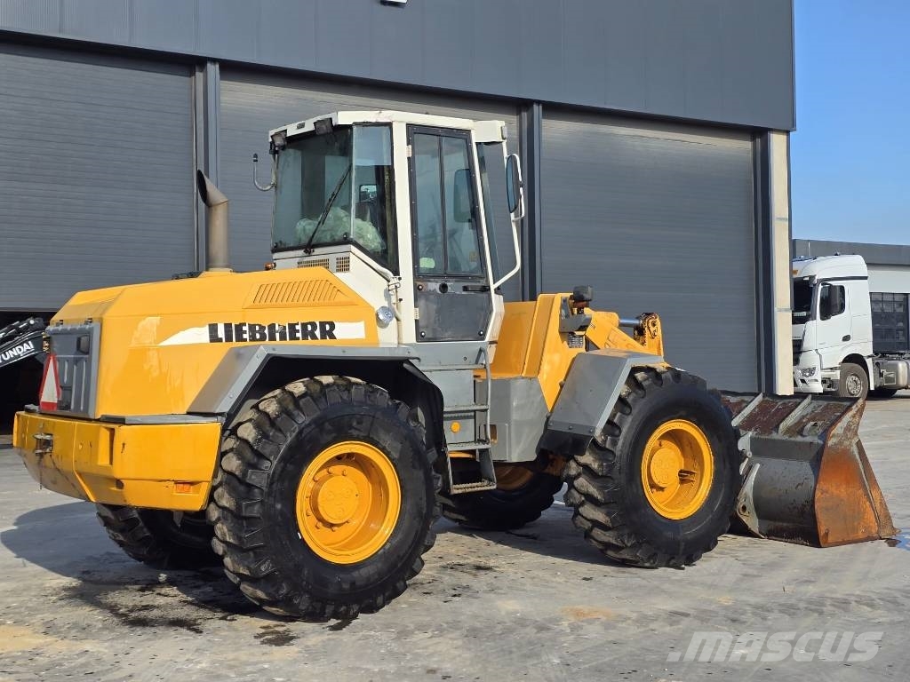 Liebherr L522 轮式装载机