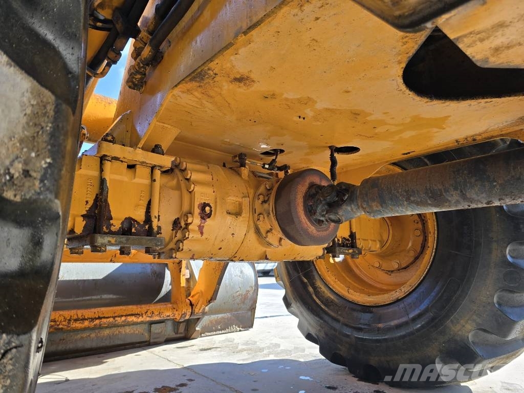 Liebherr L522 轮式装载机