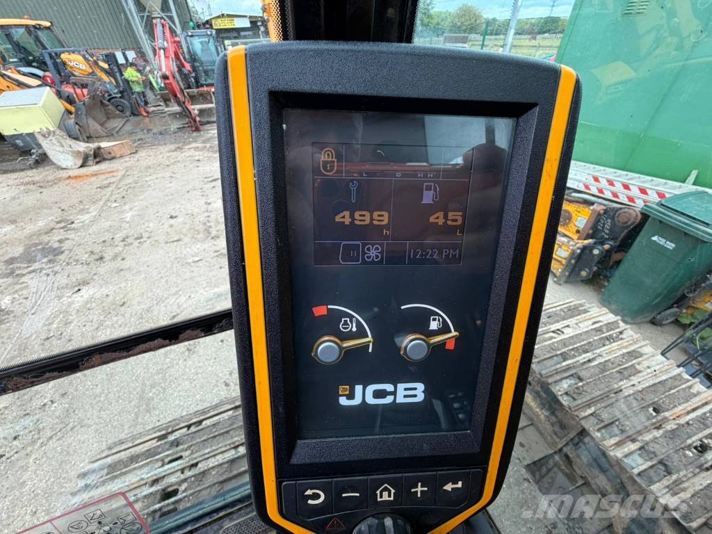 JCB JS 130 LC Excavadoras sobre orugas