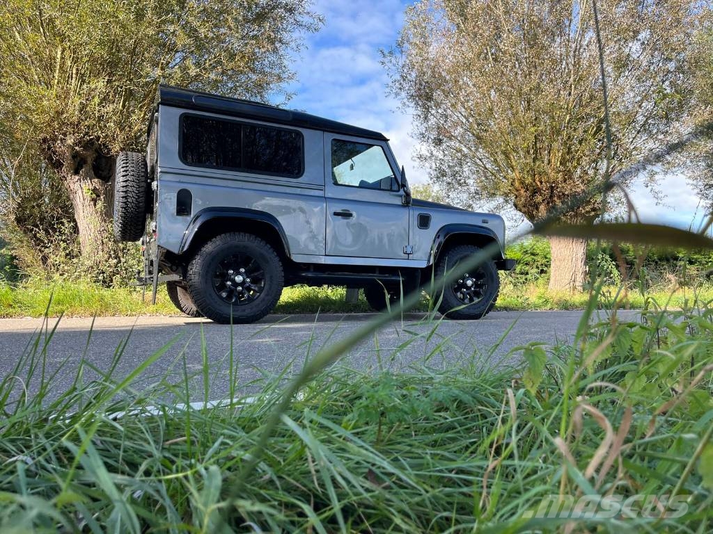 Land Rover Defender 90 Grey X Tech Fashion Grey 2013 Voiture