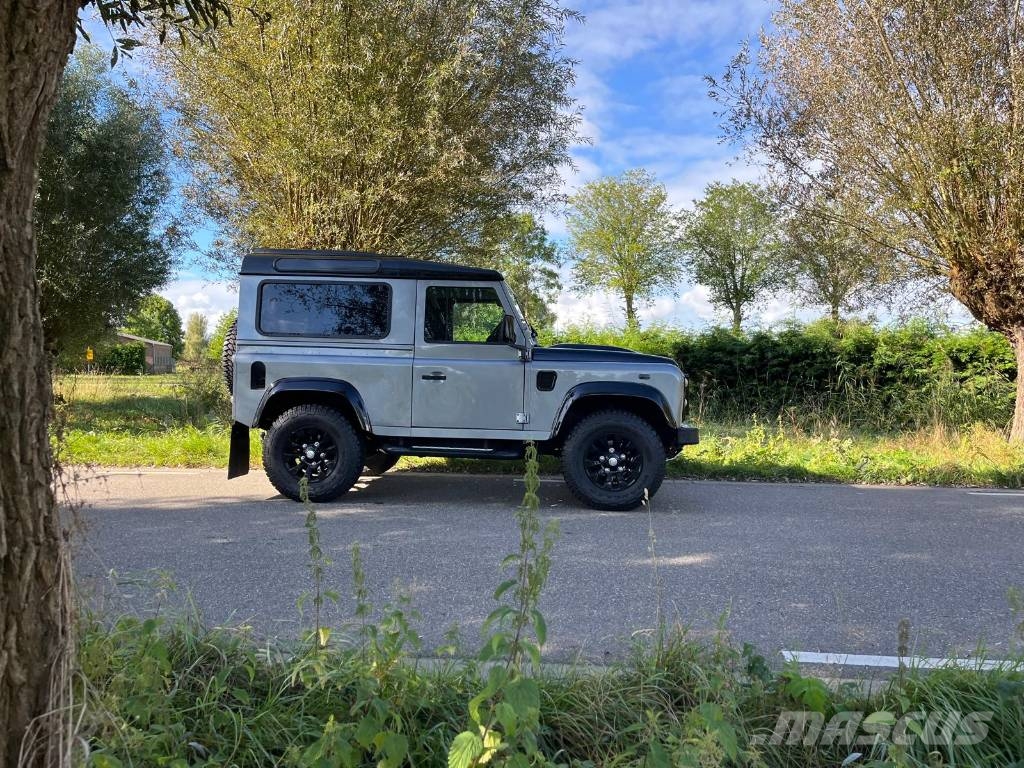 Land Rover Defender 90 Grey X Tech Fashion Grey 2013 Voiture