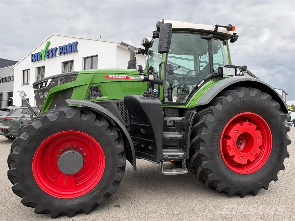 Fendt Vario 942 Profi Plus Gen 7 *RTK-Frontzapfwelle* Tractoren