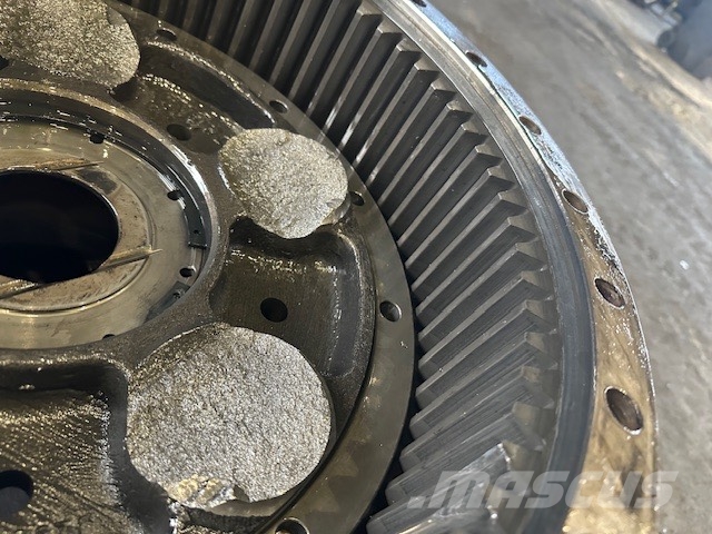 Volvo EC 700 B finał drive parts complet Transmissie