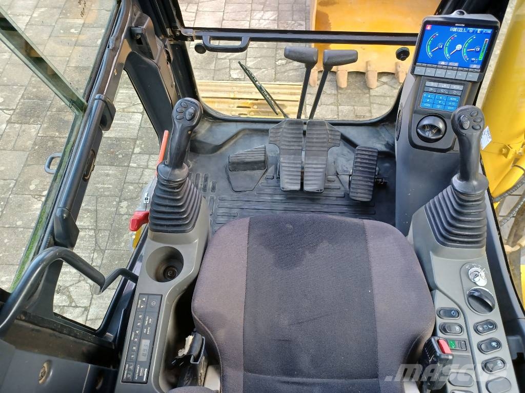 Komatsu PC 210 LC-10 Rupsgraafmachines