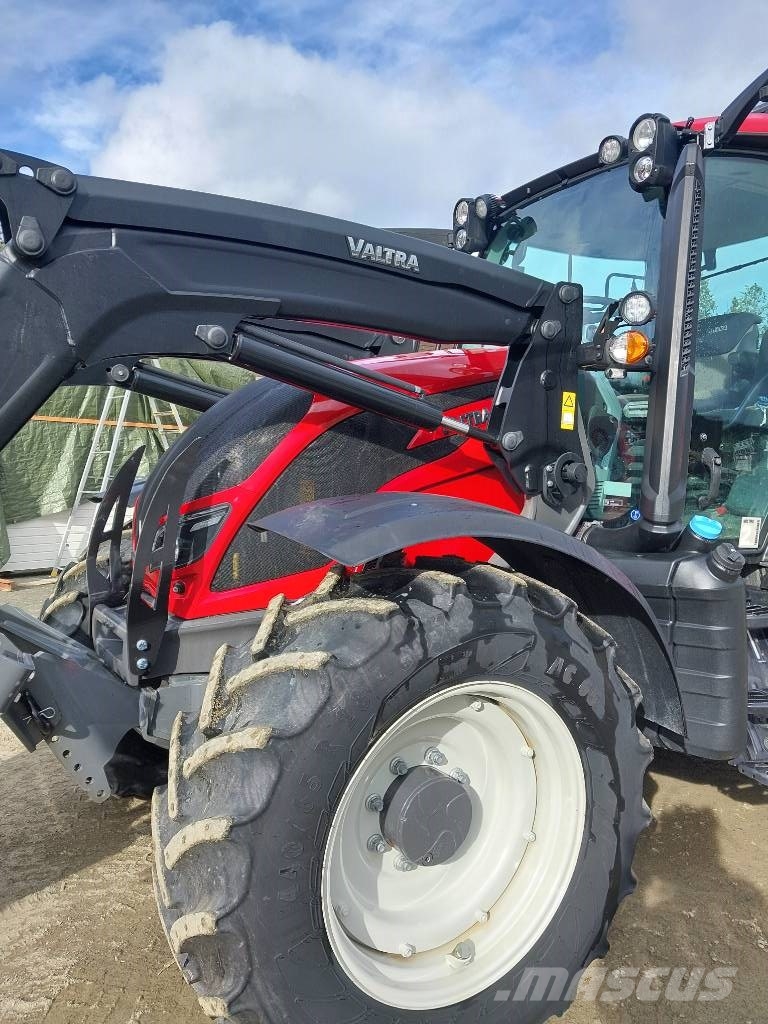 Valtra N 134 A Tractoren