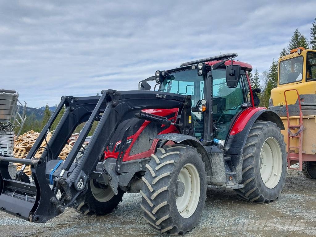 Valtra N 134 A Tractoren