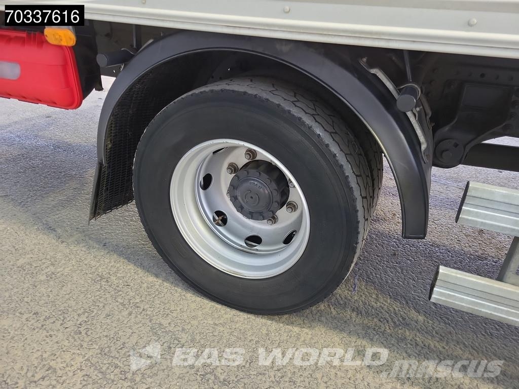 Iveco Eurocargo 120E220 4X2 12t Automatic Tailgate Airco Furgons