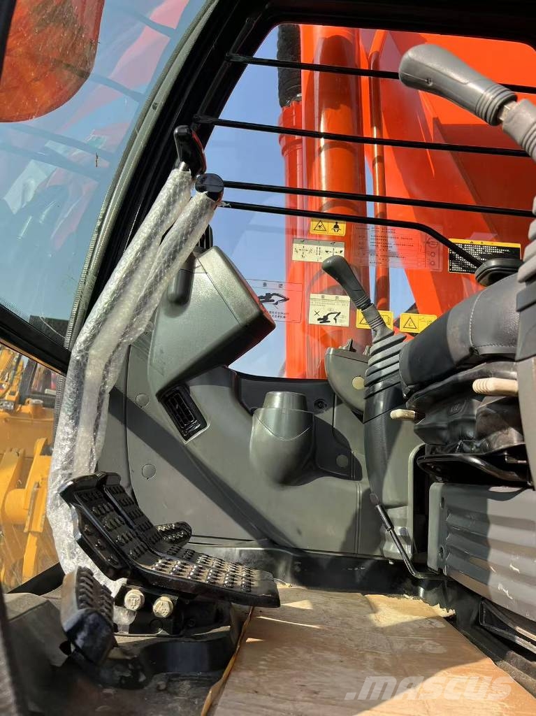 Hitachi ZX 350G حفارات زحافة