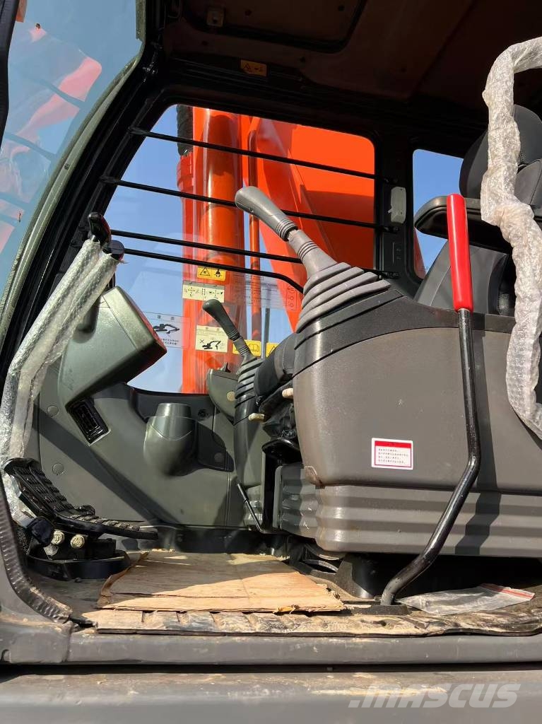 Hitachi ZX 350G حفارات زحافة