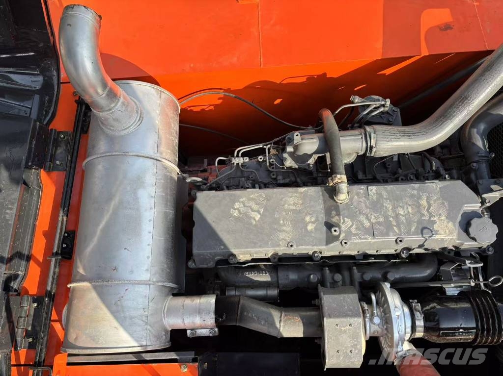 Hitachi ZX 350G حفارات زحافة
