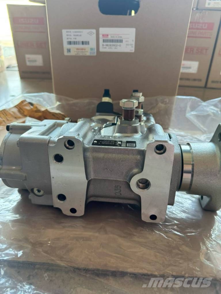 Isuzu Isuzu 6UZ1 Fuel Pump 发动机